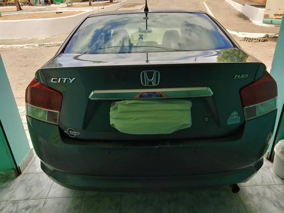 HONDA CITY 1.5 LX 16V FLEX 4P MANUAL HONDA CITY 1.5 LX 16V FLEX 4P MANUAL